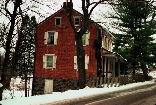Blue Marsh - Pleasant Valley Hotel