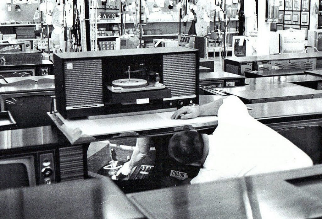 Two Guys Department Store Berks Nostalgia Reading Berks Americana