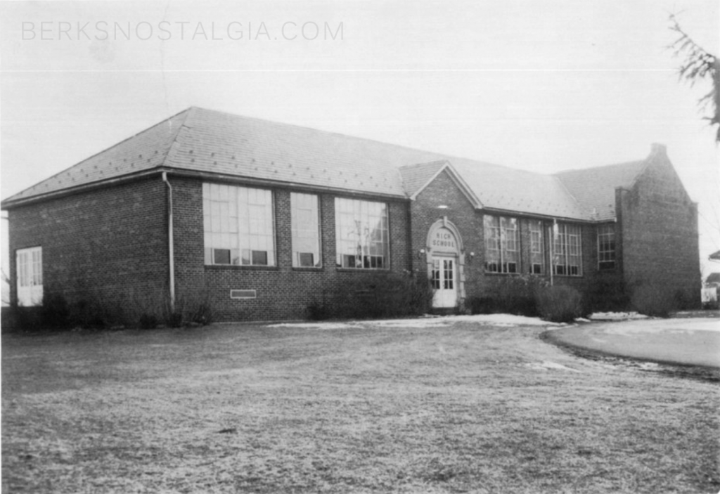 Caernarvon Township High